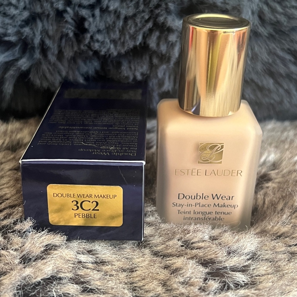 Estee Lauder Double Wear Foundation 3C2 Pebble - ORIGINAL FORMULA